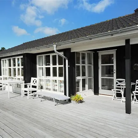 Holiday home Saeby *